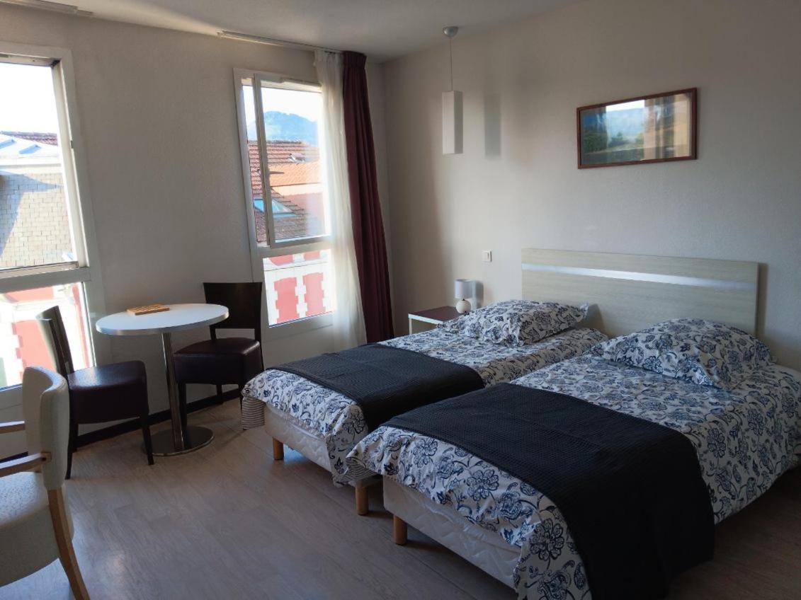 Studio 24M2 Au 4Eme Etage Ascenseur A Cote De La Gare Sncf Lourdes Extérieur photo